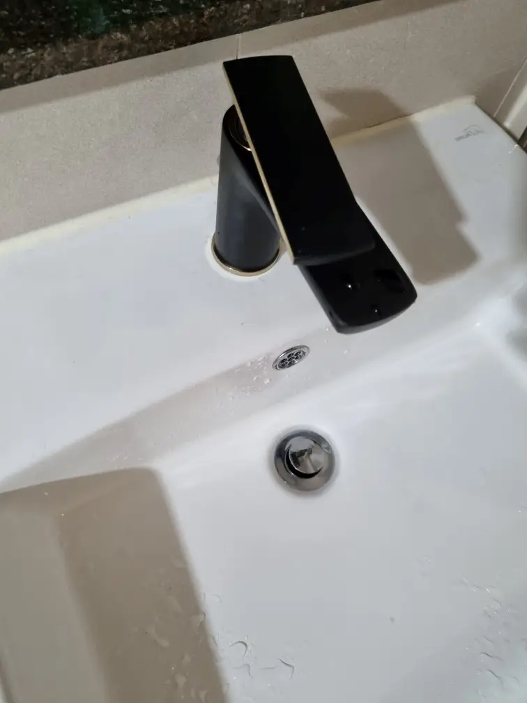 원홀 수전 교체 11